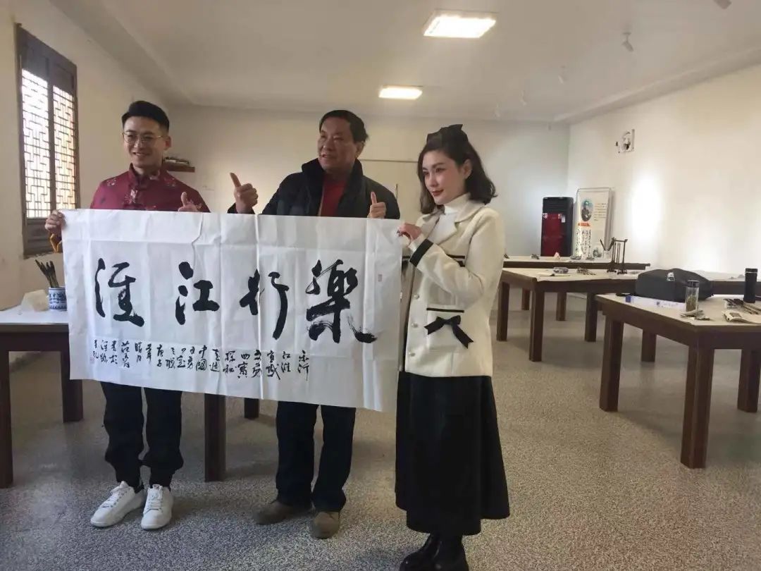 《樂(lè)行江淮》走進(jìn)涇縣 || 闖“川藏線” 探秘宣紙、宣筆